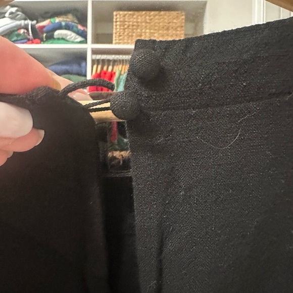 Black Women's Top - Picture 7 of 7